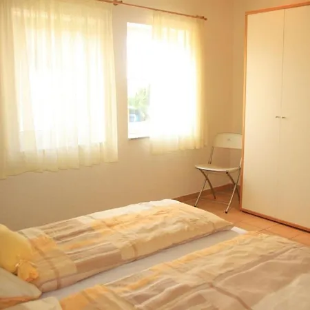 Holiday home Amselweg In